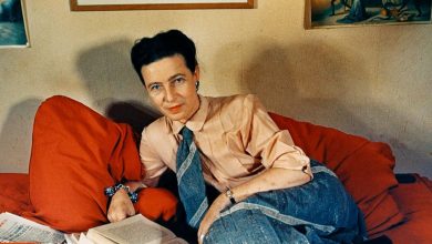Photo of La femminilità, una trappola: nel 1947 Simone de Beauvoir metteva in guardia le donne dal pericolo