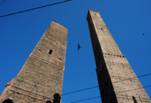 Photo of 7 segreti in quel di Bologna: il vaso rotto sulla Torre degli Asinelli